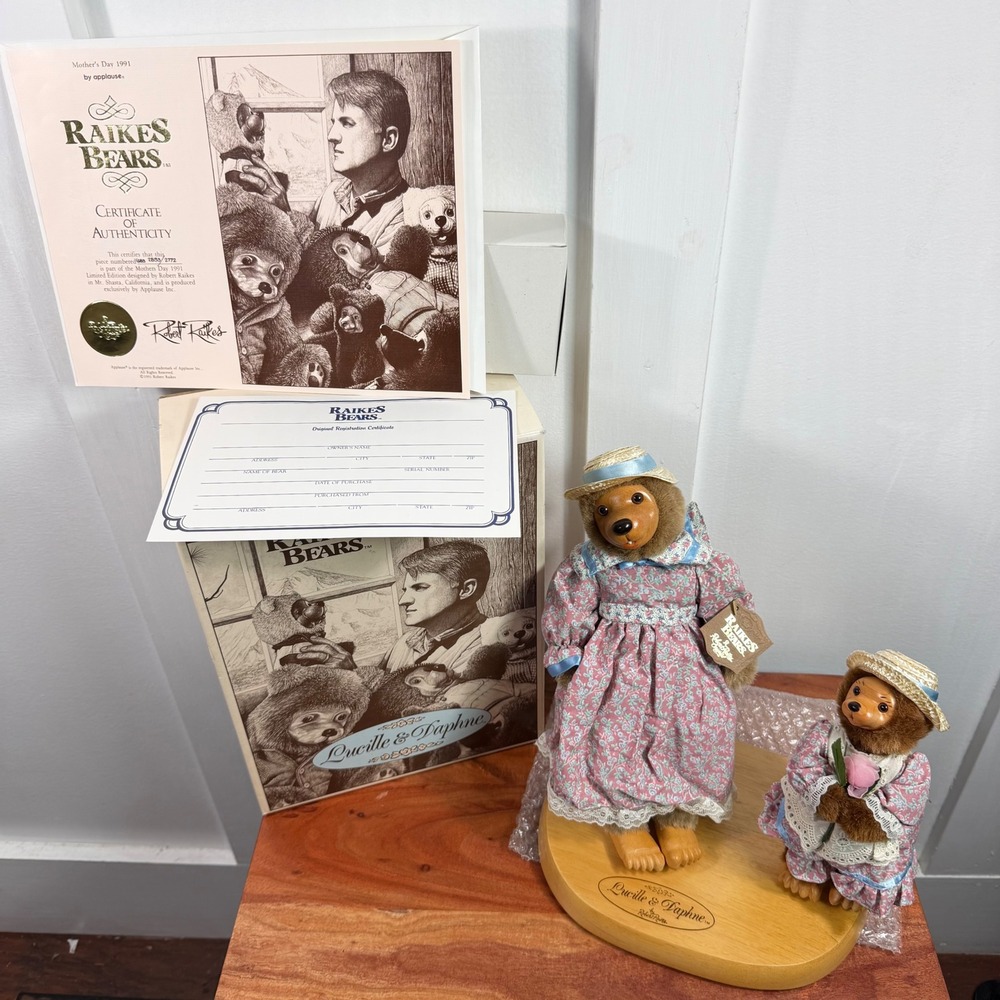 Robert Raikes‎ Bears Lucille & Daphne w/Original Box COA Signed Mother's Day Set